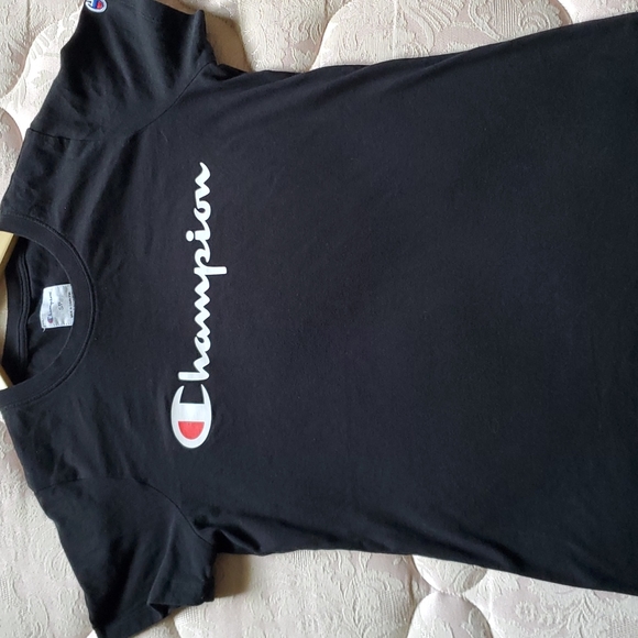 Champion T shirt Like New - Picture 1 of 2